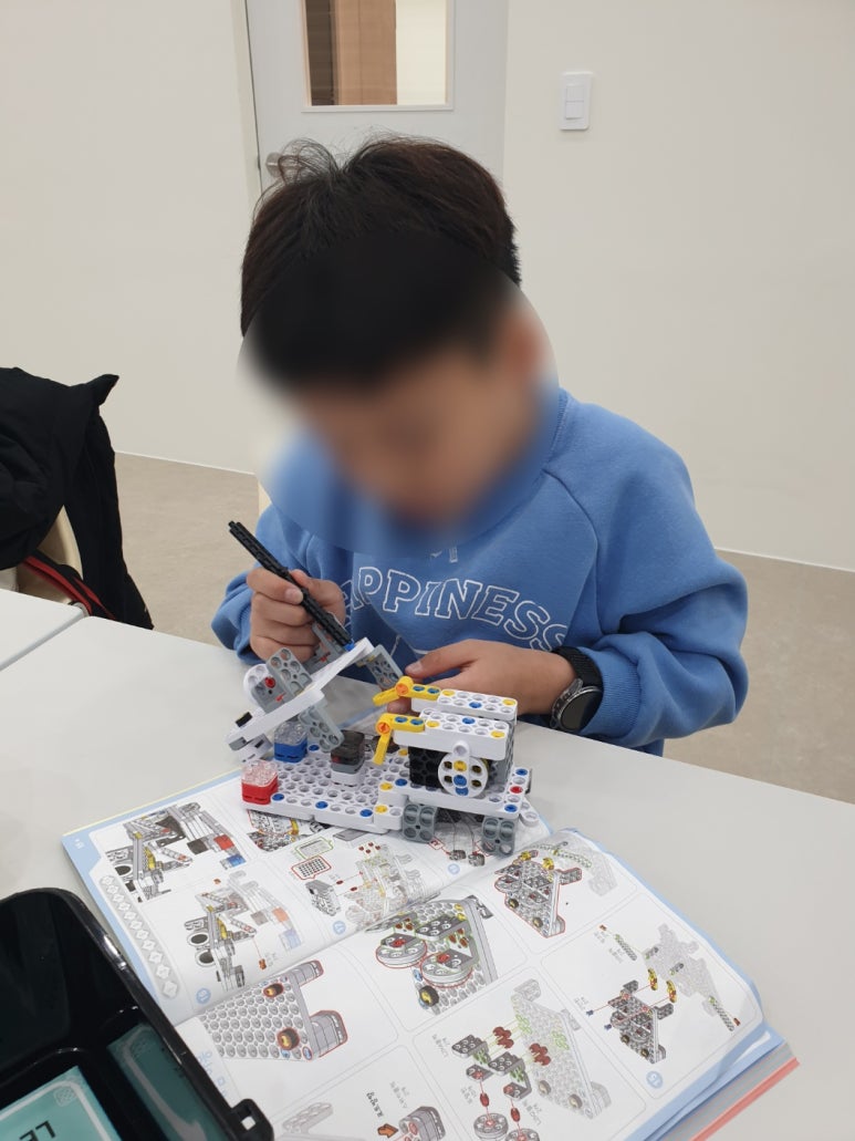지니로봇코딩학원 이미지