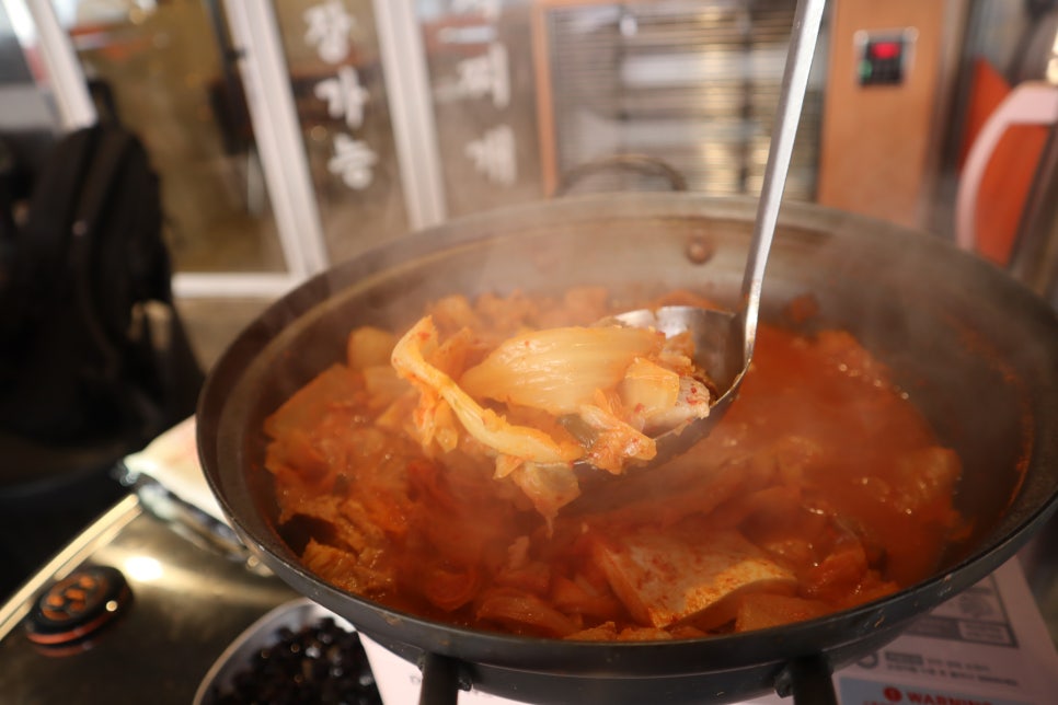 백채김치찌개 화성병점점 이미지