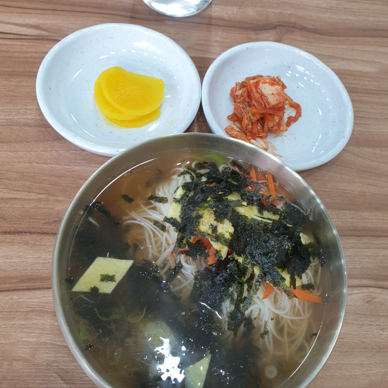 동해멸치국수 이미지