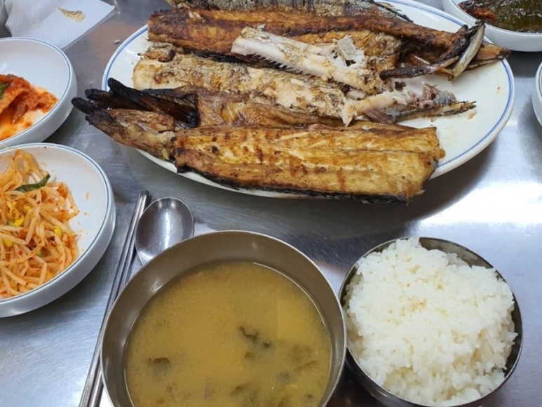 골목길연탄구이 이미지