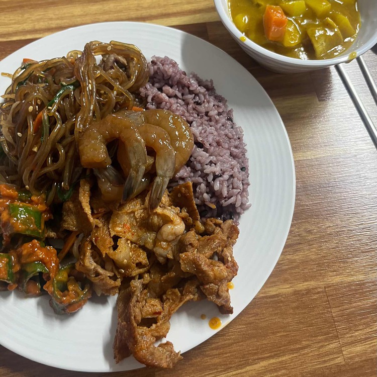 손맛한식부페 이미지
