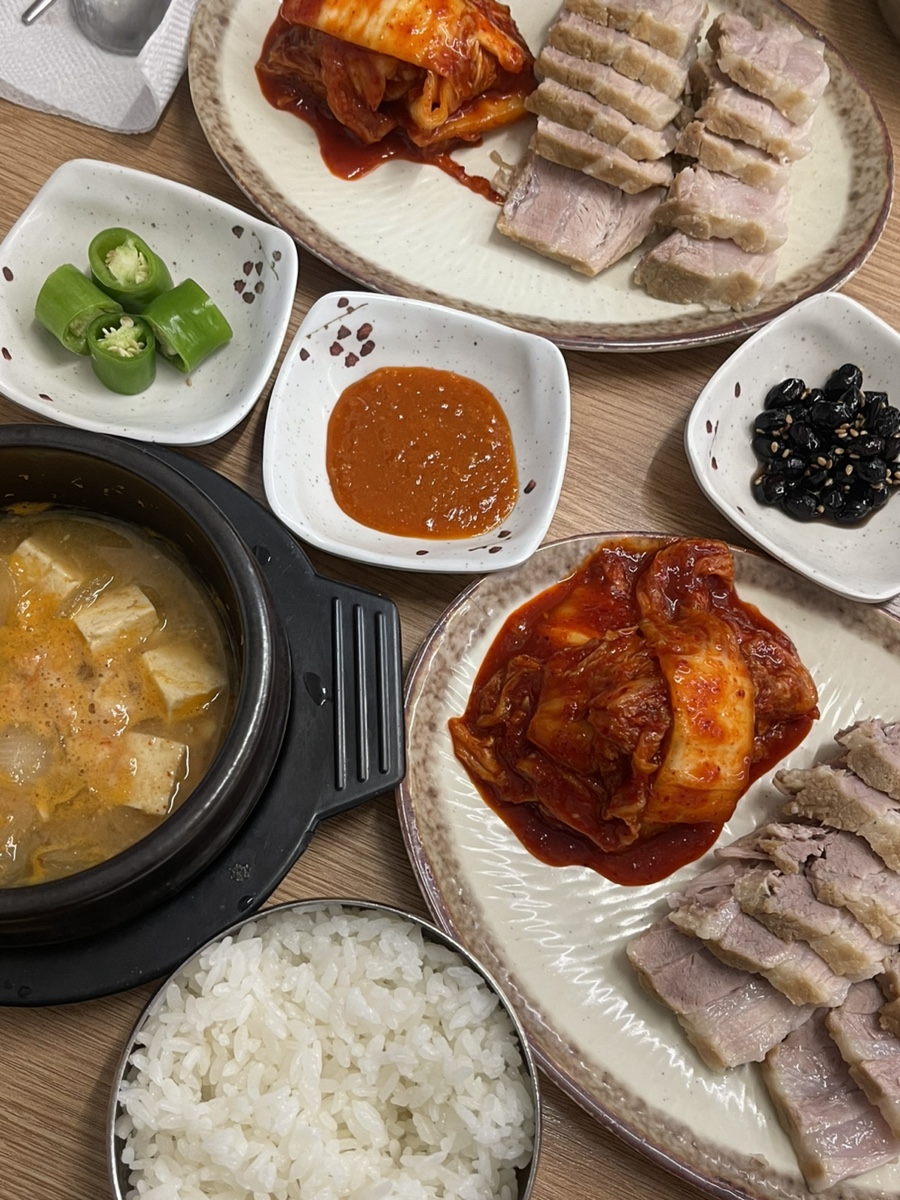 할머니보쌈 이미지