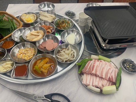 육대장푸줏간 강동산하점 이미지