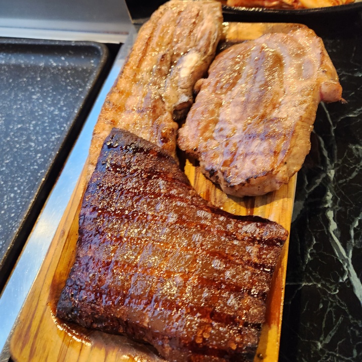 사상맛집사상금돼지 이미지