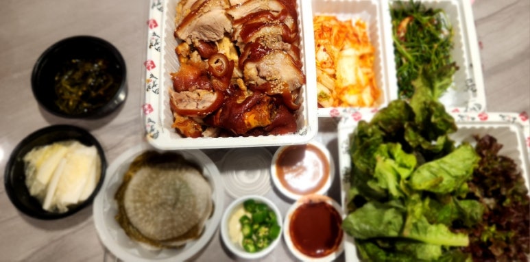 가장맛있는족발충주 이미지