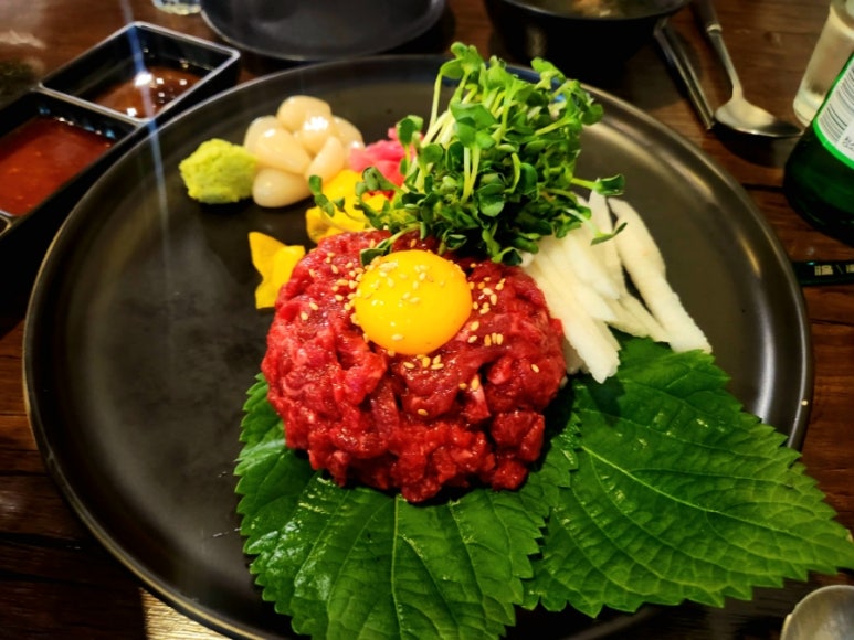 리리육회 이미지