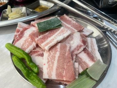육대장푸줏간 강동산하점 이미지