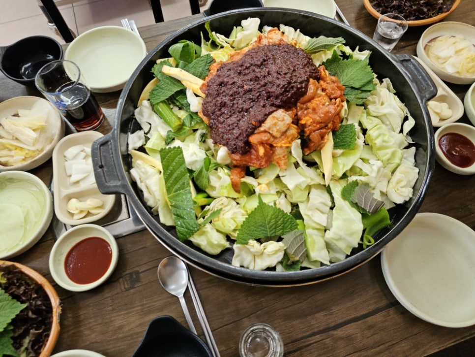본가춘천닭갈비 이미지