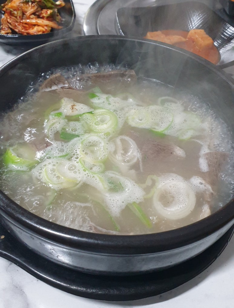 충무곰탕 이미지