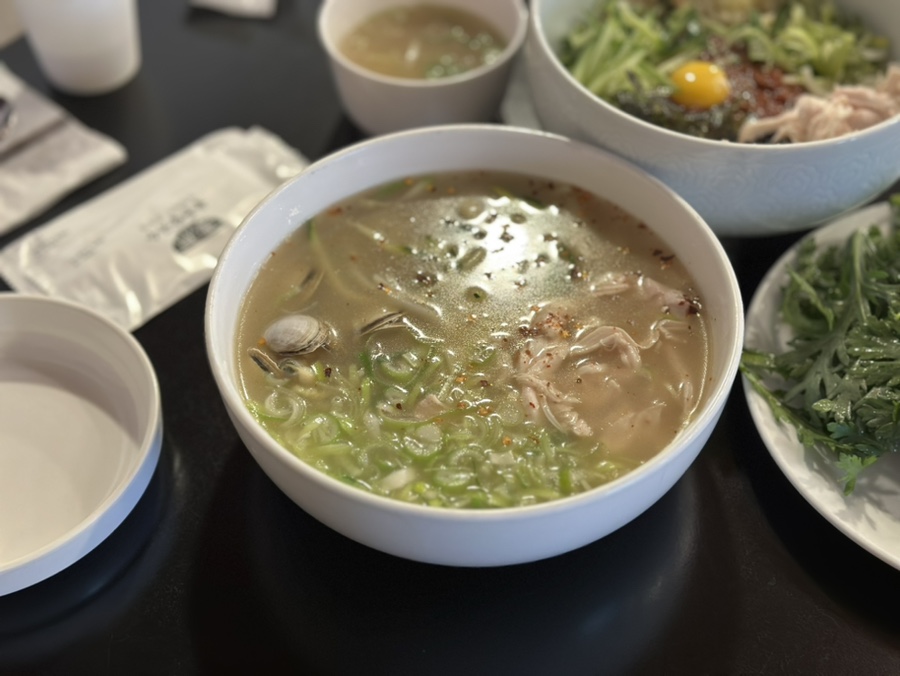 따봉칼국수 이미지