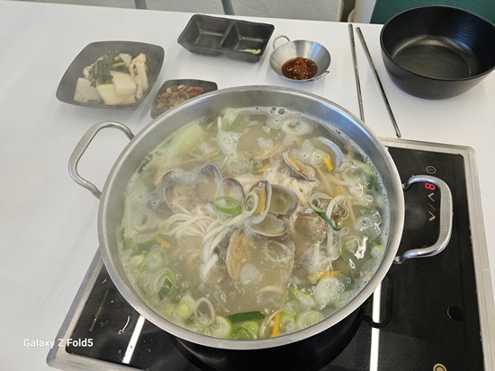 밀칼국수 이미지