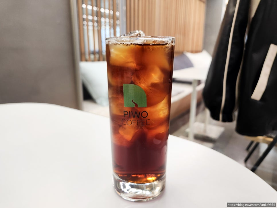 피우(PIWO) 이미지