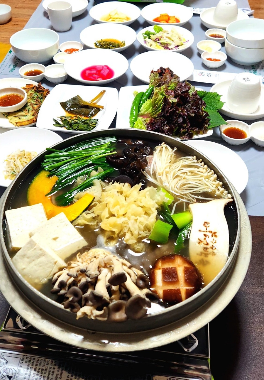 주왕산버섯백숙 이미지