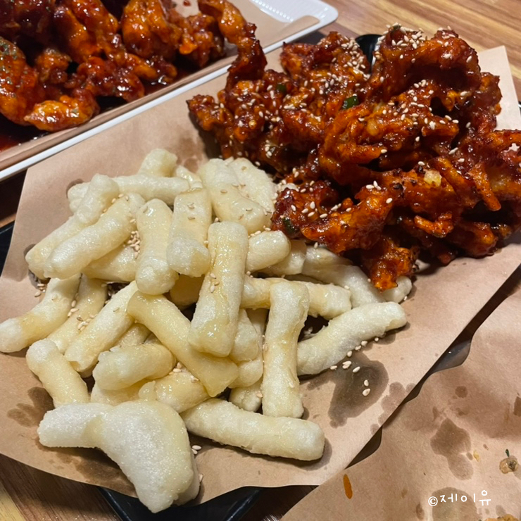 토닥토닥 치킨 이미지