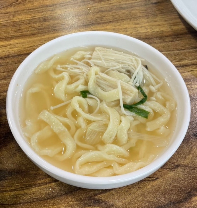 동원 손 칼국수 이미지