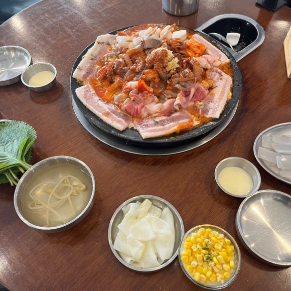 신선쭈꾸미 이미지