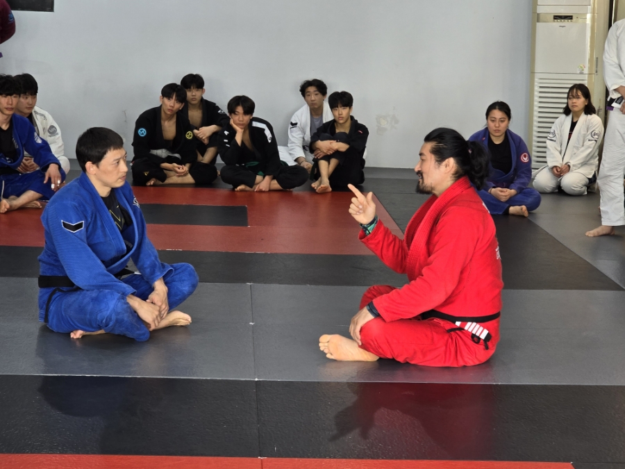 라이온체육관 이미지