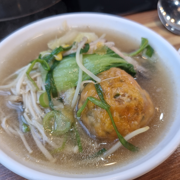 어머나칼국수 이미지