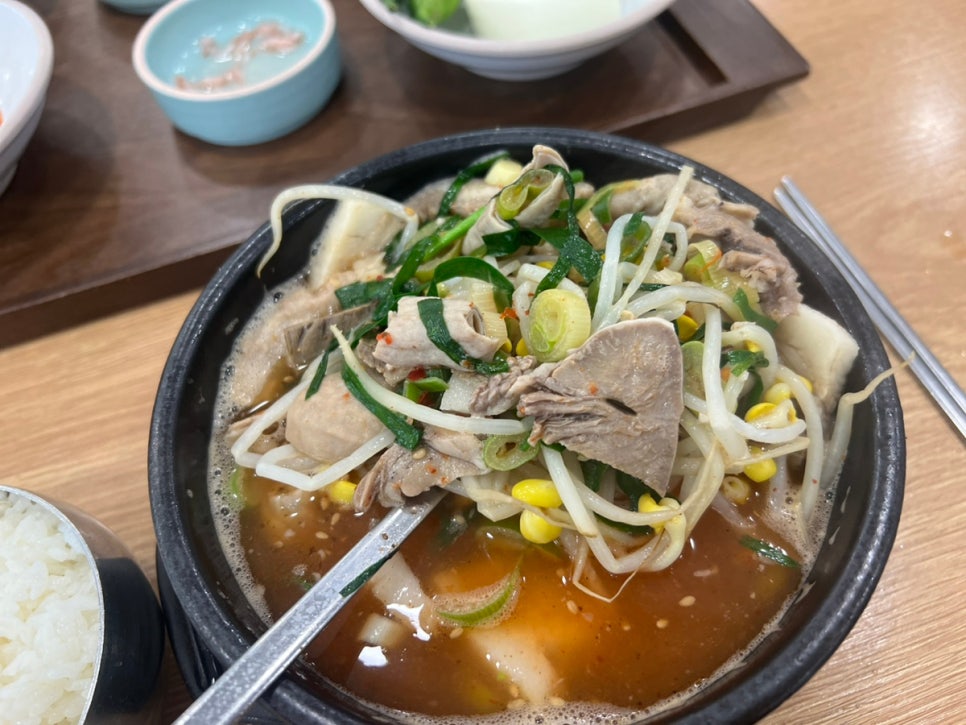 자리봉국밥수완직영점 이미지