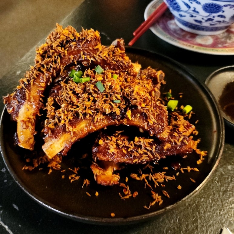 쯔란우육면 이미지