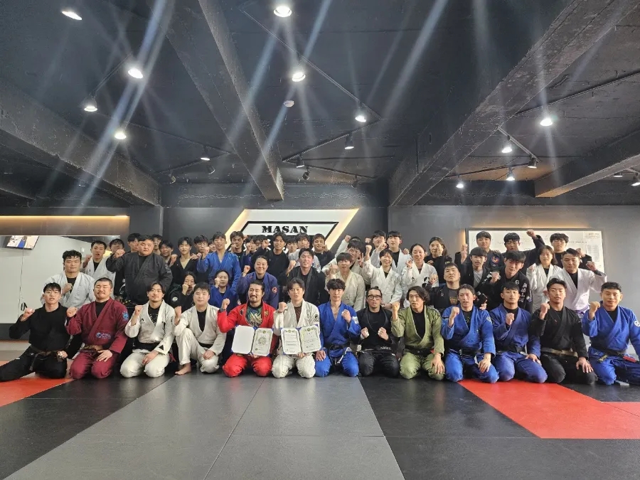 라이온체육관 이미지