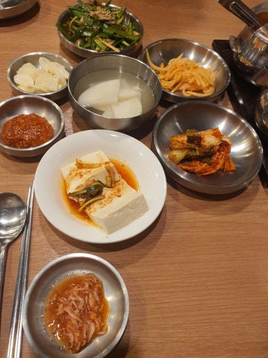 두레정얼큰한칼국수 이미지
