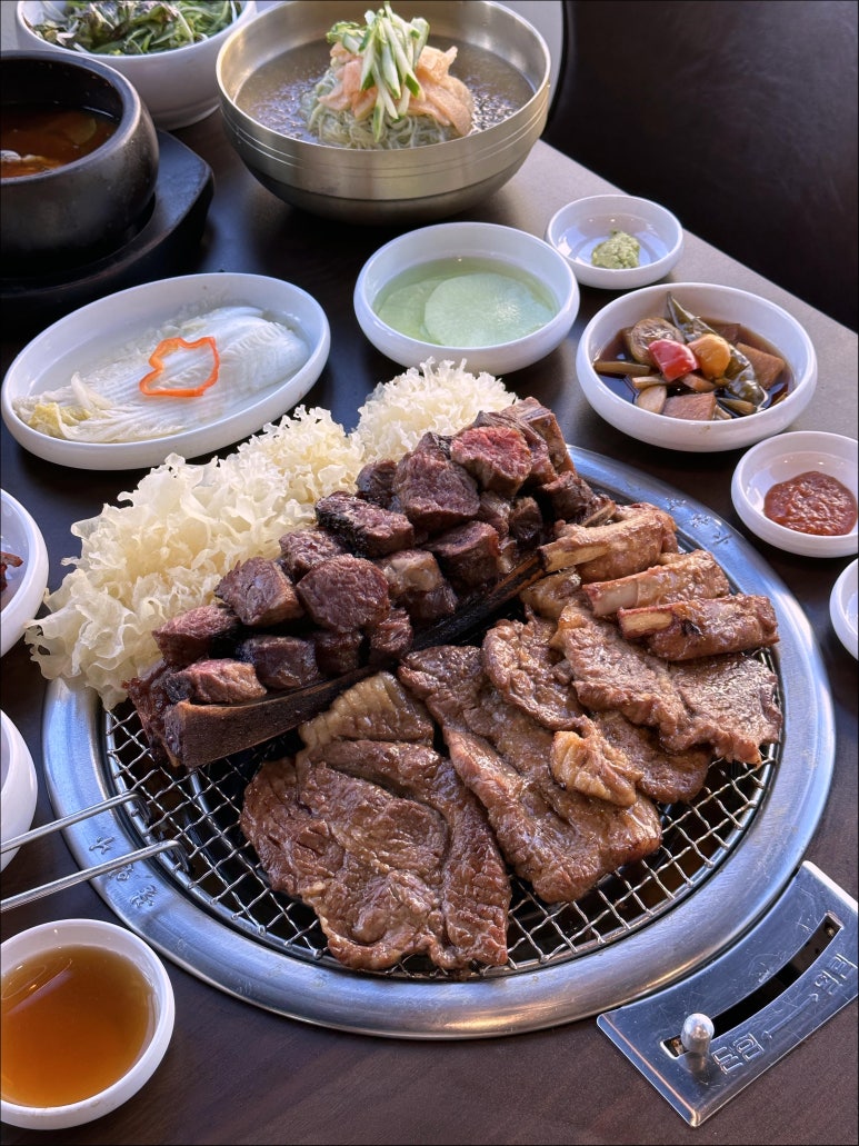 본가숯불갈비 이미지