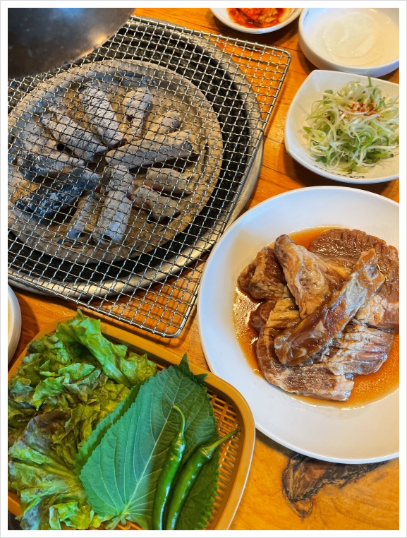 고기마을숯불구이 이미지