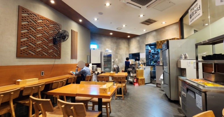 청송용산아이파크몰점 이미지