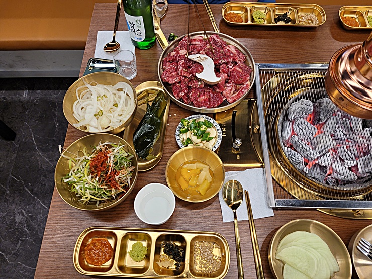 우소참숯화로구이광주 이미지
