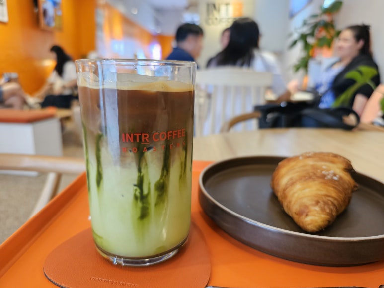 인트로커피로스터즈 이미지