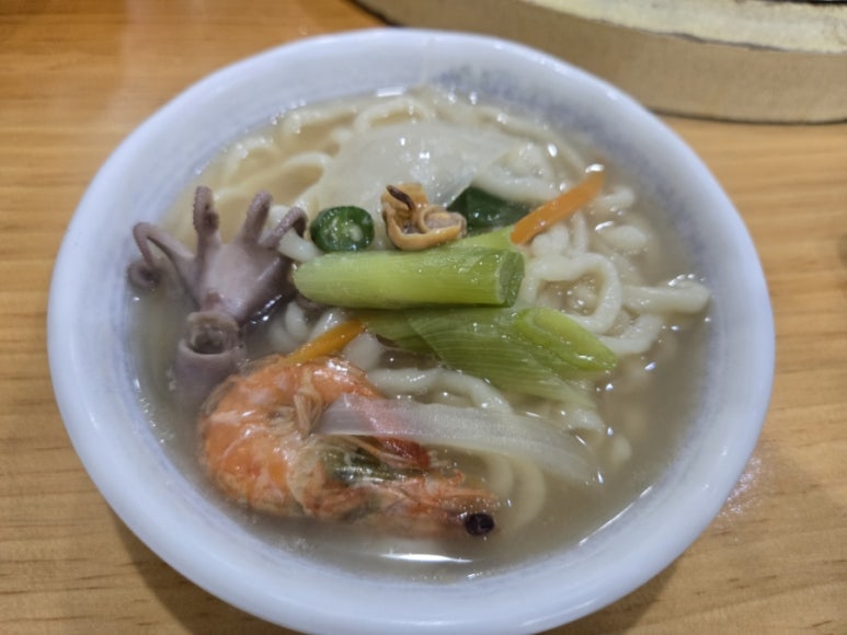 백청우칼국수 이미지