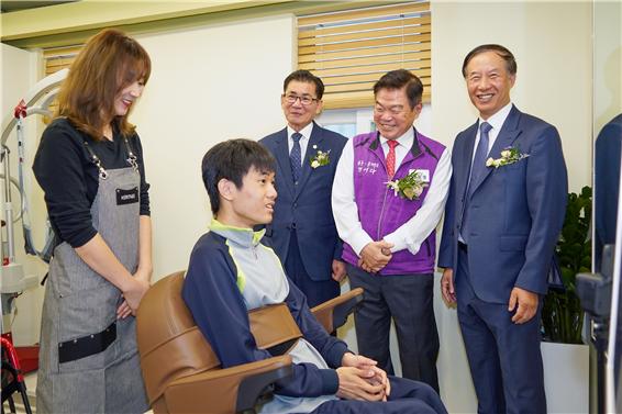 동문미용실 이미지