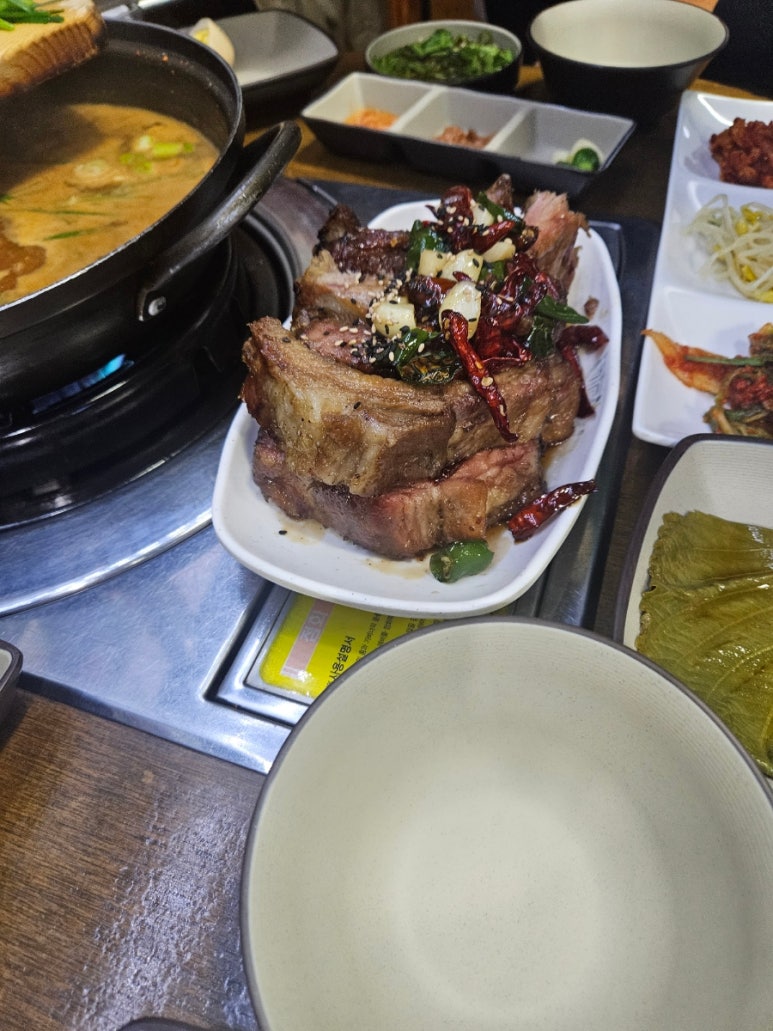 등마루족발연구소 이미지