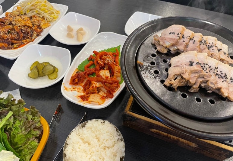 불낙지양 보쌈군 이미지