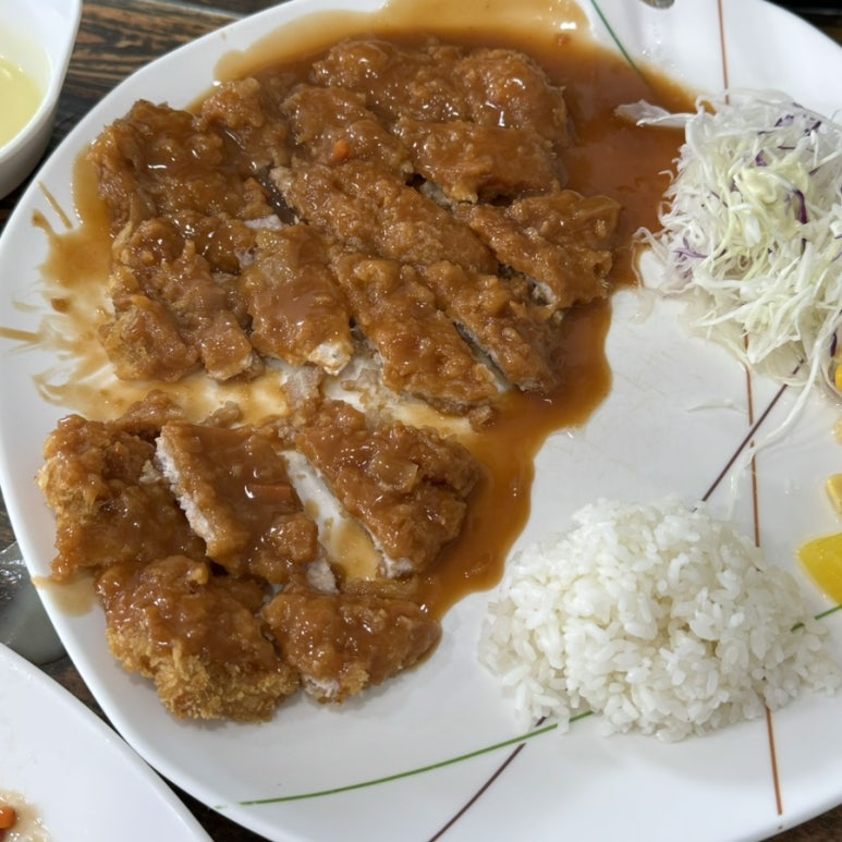 한라돈까스 이미지