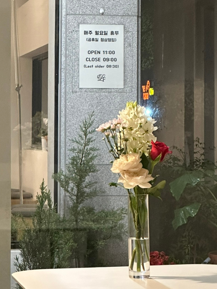 엘더프랑사천점 이미지