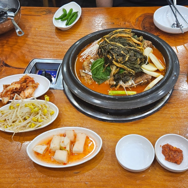 순우리뼈감자탕 이미지