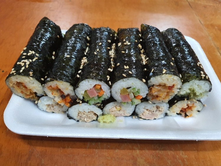 위대한김밥 이미지