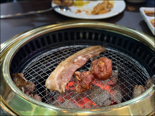 청년고기장수광주 이미지