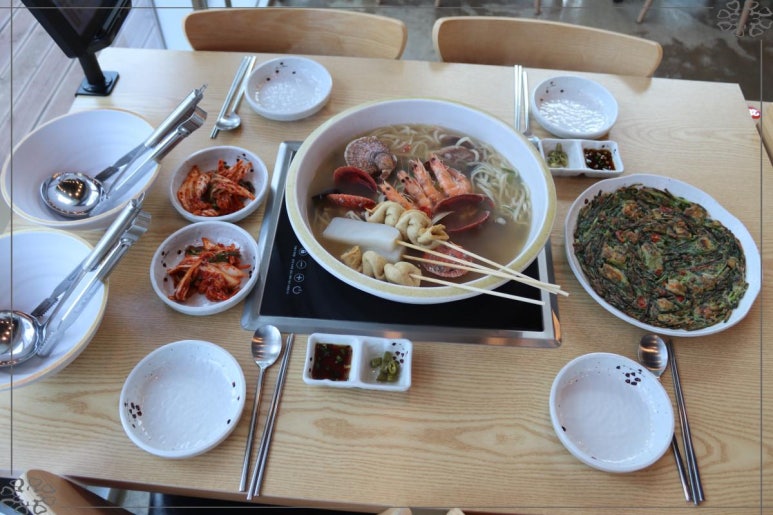 탄탄칼국수 이미지