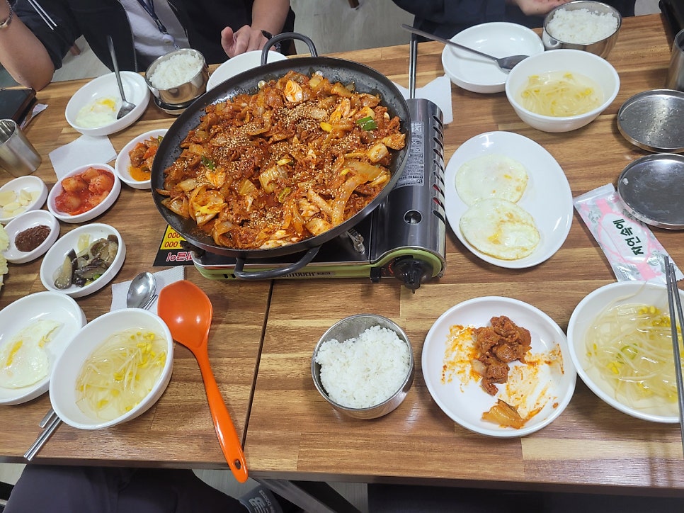 돼지고기두루치기 이미지