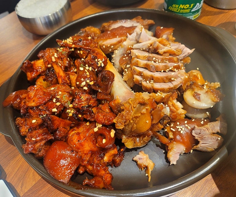 족발야시장&무청감자탕거제 이미지