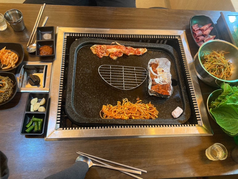 우설 삼겹집 이미지