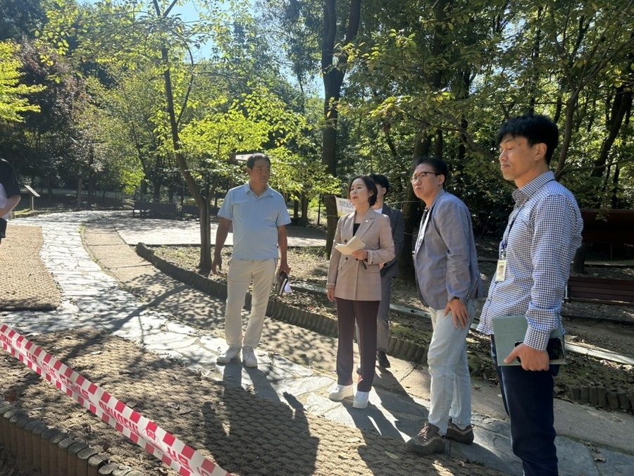황금산 유아숲체험원 이미지