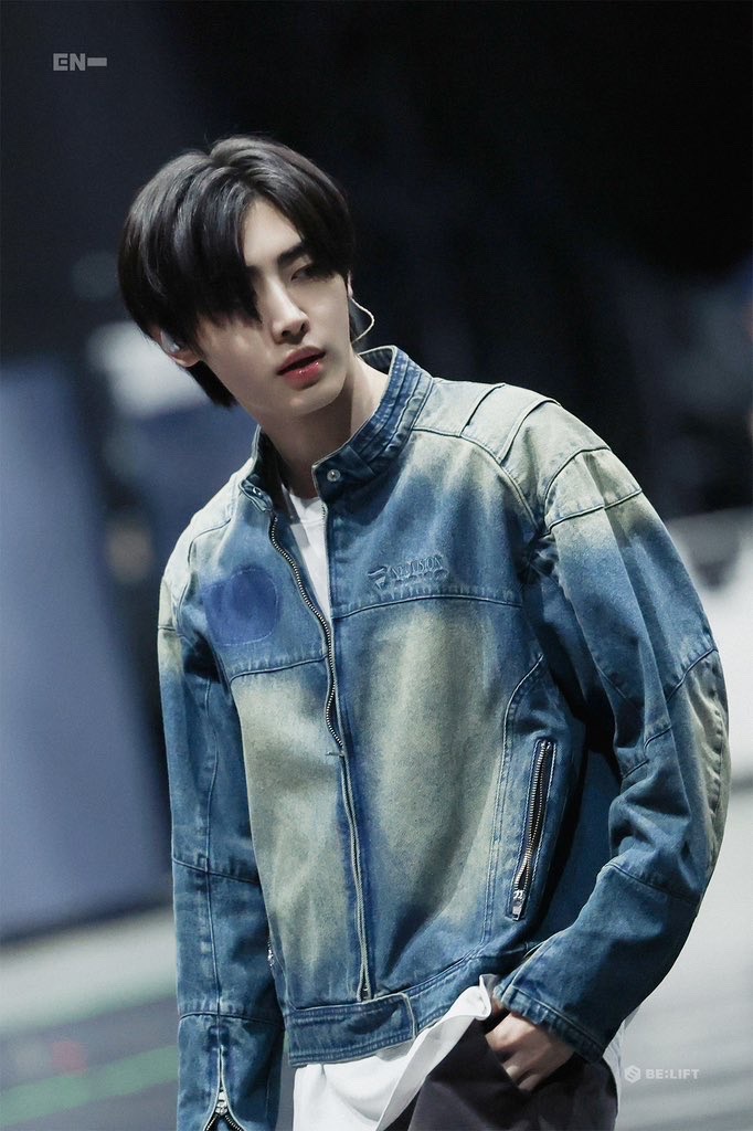 디-라인 이미지