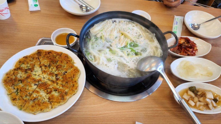반포칼국수 이미지