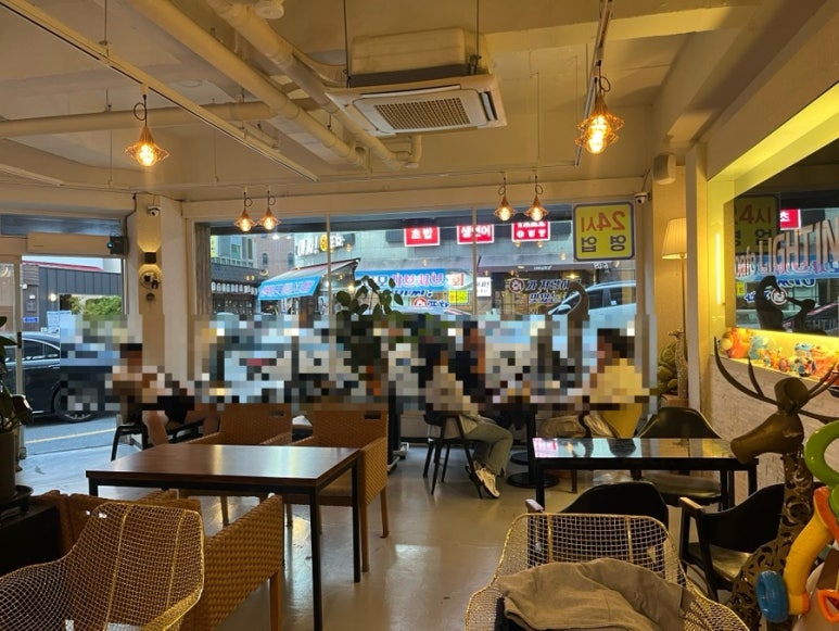 라이트인카페 이미지
