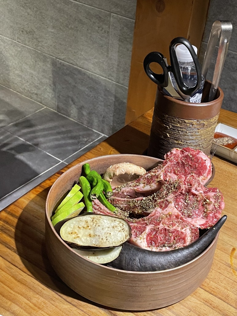 고력당 흑염소 숯불구이 전문점 이미지