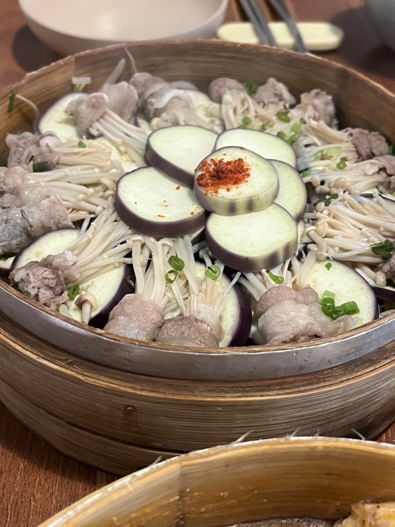 일이이사 이미지
